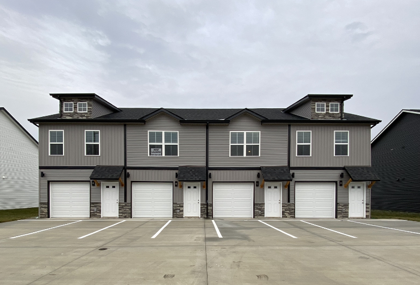 1027 Glenkirk Drive