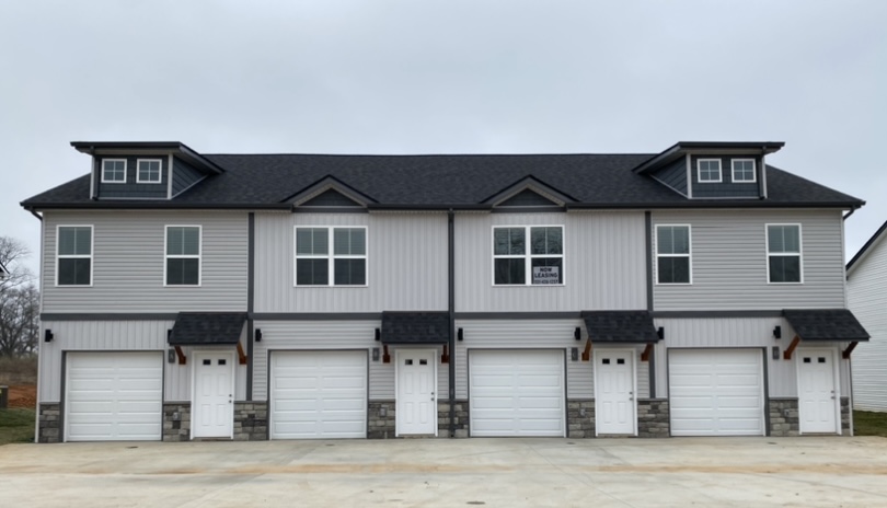 1035 Glenkirk Drive